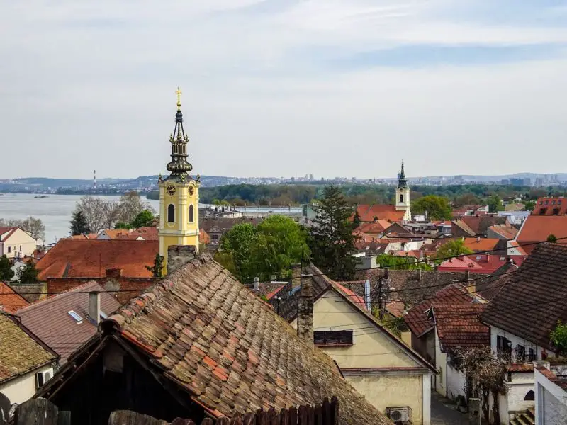 Sunčano jutro nad Srbijom, potom naoblačenje i lokalna kiša uz temperature do 20 stepeni