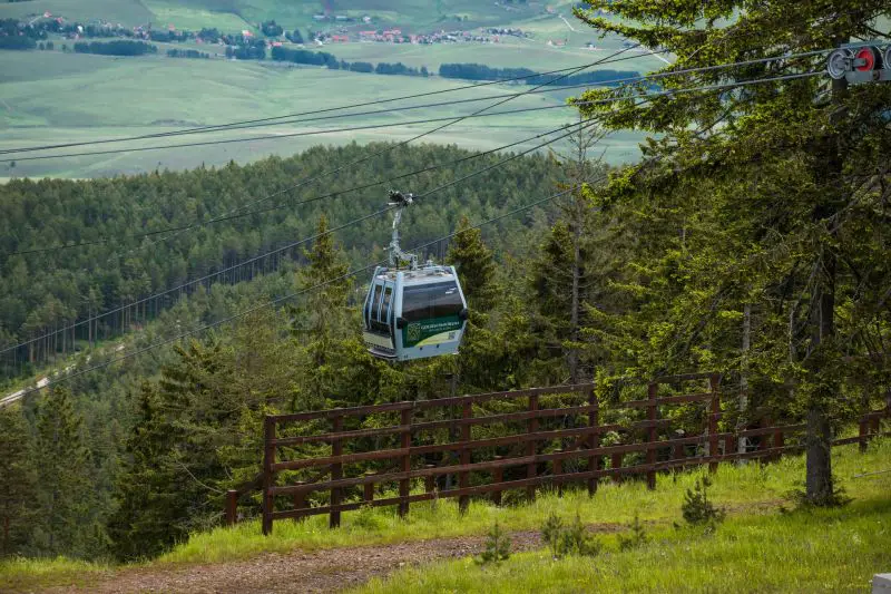 Srbija danas pretežno sunčana i topla, ali RHMZ upozorava na pljuskove, grmljavinu i lokalne nepogode