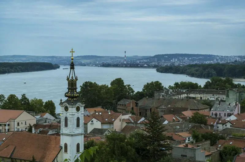 Prognoza vremena za Srbiju: Sunčano i toplo do srede, zatim stiže ciklon, kiša i drastičan pad temperature
